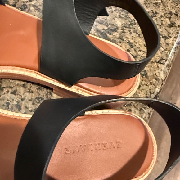 Everlane Twin Buckle Sandals 8 - Picture 3 of 5
